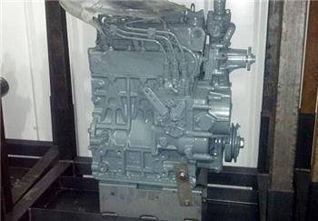 Kubota D1005ER-AG Rebuilt Engine: Kubota B2100 Compact Tr