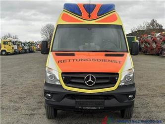 Mercedes-Benz Sprinter 516 4x4 RTW Ambulance Delfis Rettung eFH.