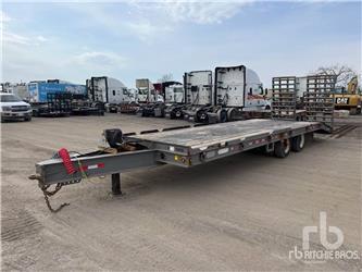  J C TRAILERS 29 ft T/A