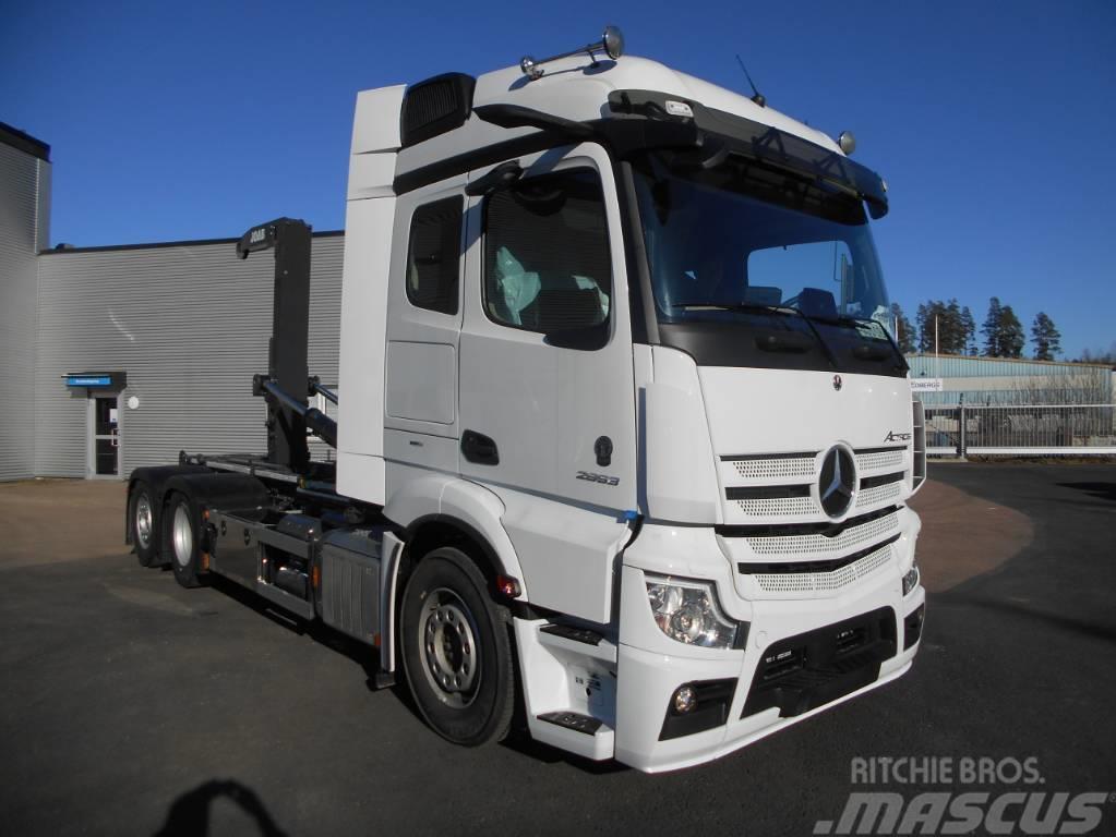 Mercedes-Benz Actros 2853 Växlare Вантажівки з гаковим підйомом