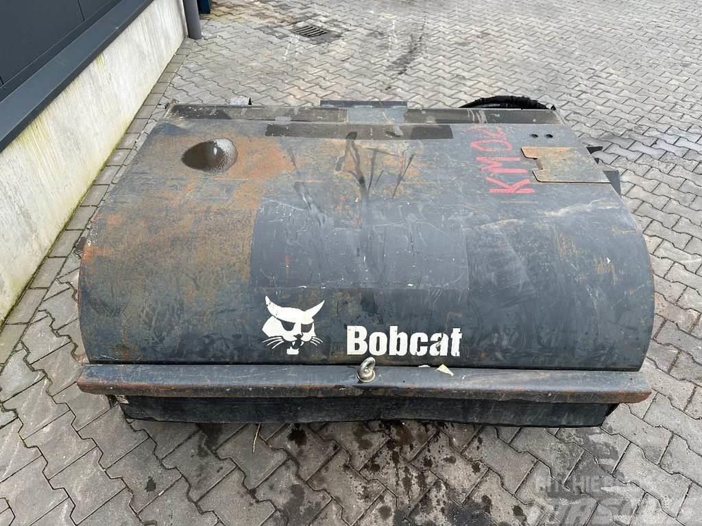 Bobcat Sweeper 60 Підмітальні машини