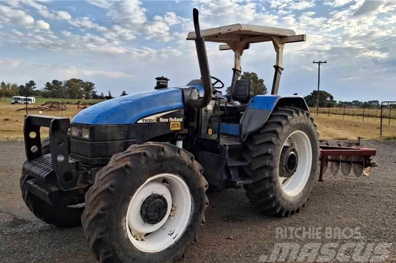 New Holland TS120 4WD - 88kW Трактори