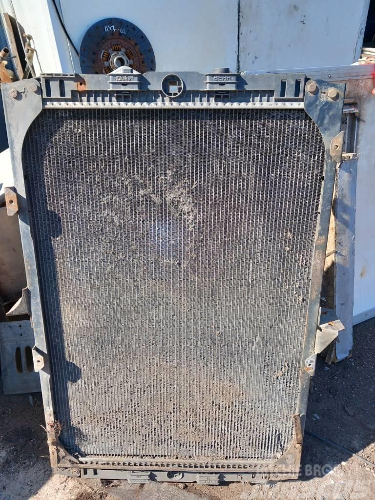 DAF XF95.430 radiator 1617340 Радіатори
