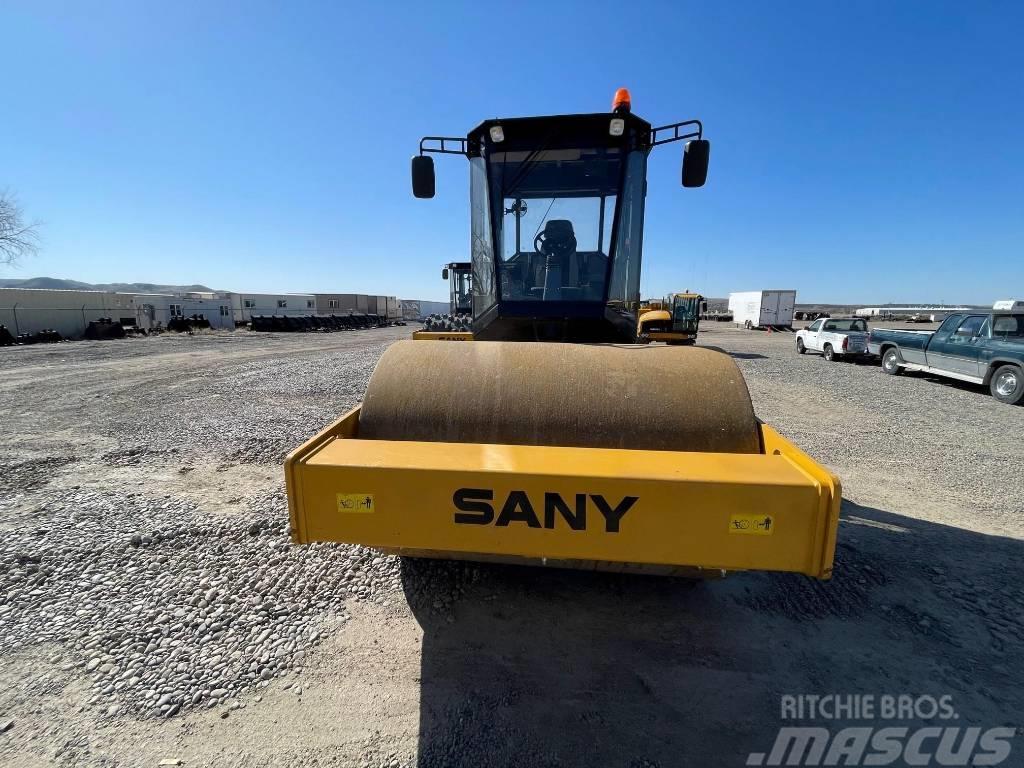 Sany SSR 120C 8 Міні-навантажувачі