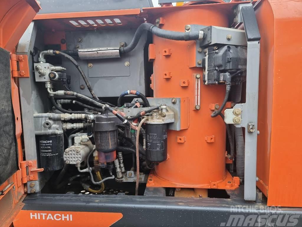 Hitachi ZX 130 LC N-6 Гусеничні екскаватори