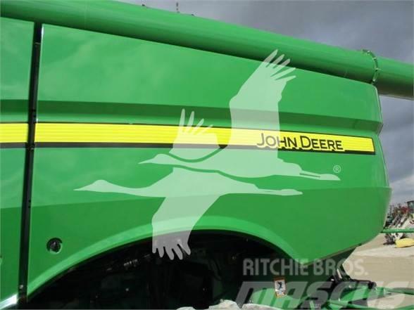 John Deere S680 Зернозбиральні комбайни