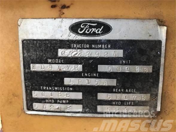 Ford 445A Фронтальні навантажувачі