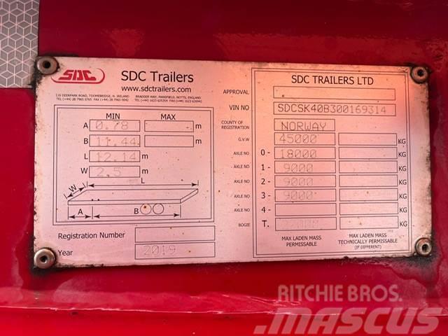 SDC TRAILERS Semitrailer Напівпричепи для перевезення контейнерів