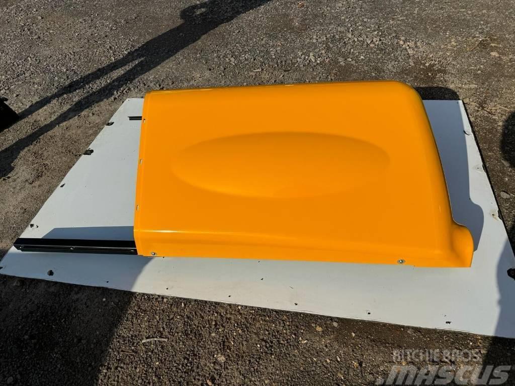 JCB ENGINE COVER TO FIT MOST TELEHANDLERS Шасі