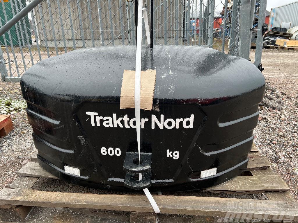  Traktor Nord Frontvikt olika storlekar 600-1800kg Фронтальні ваги