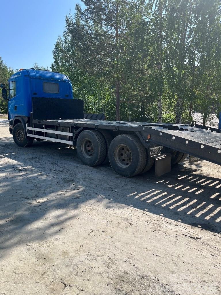 Scania koneenkuljetusauto 144 G Вантажівки / спеціальні