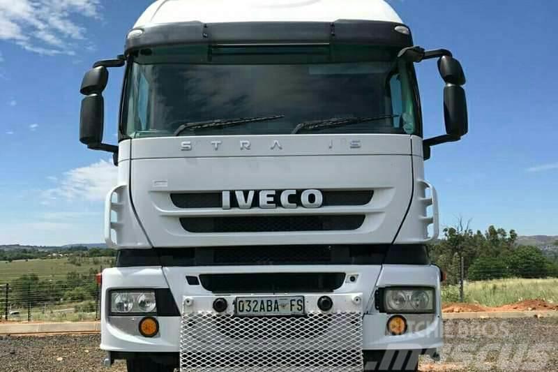 Iveco 400 Вантажівки / спеціальні