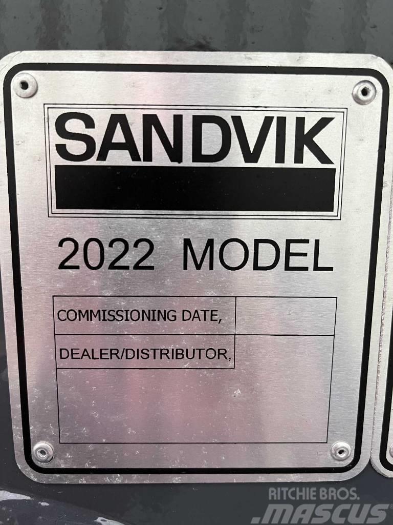 Sandvik QJ 241 Мобільні дробарки