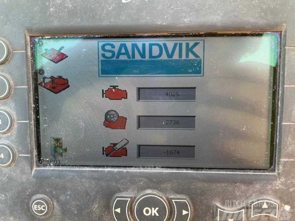 Sandvik QJ 241 Мобільні дробарки