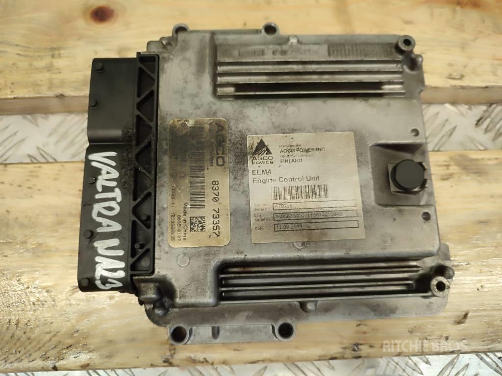 Valtra A70298 VALTRA N 123 controller module Електроніка