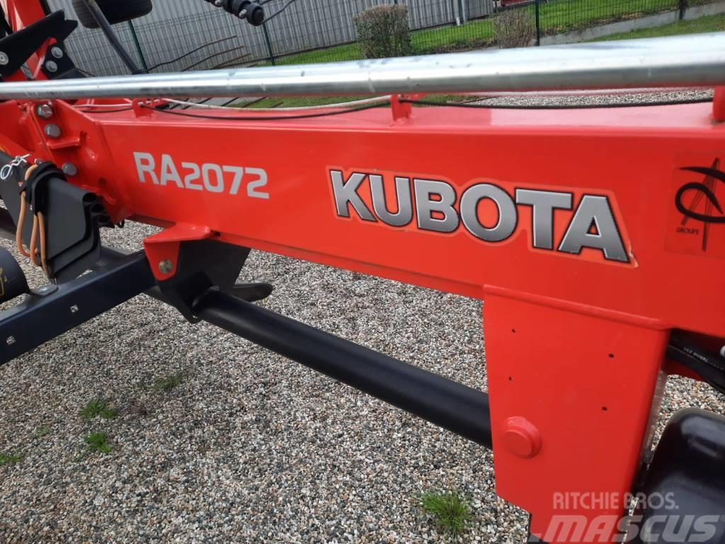 Kubota RA2072 Граблі і сінозворушувачі