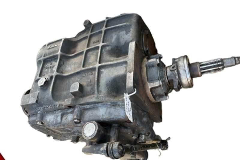 Tata LPT 713 G40 Used Gearbox Вантажівки / спеціальні