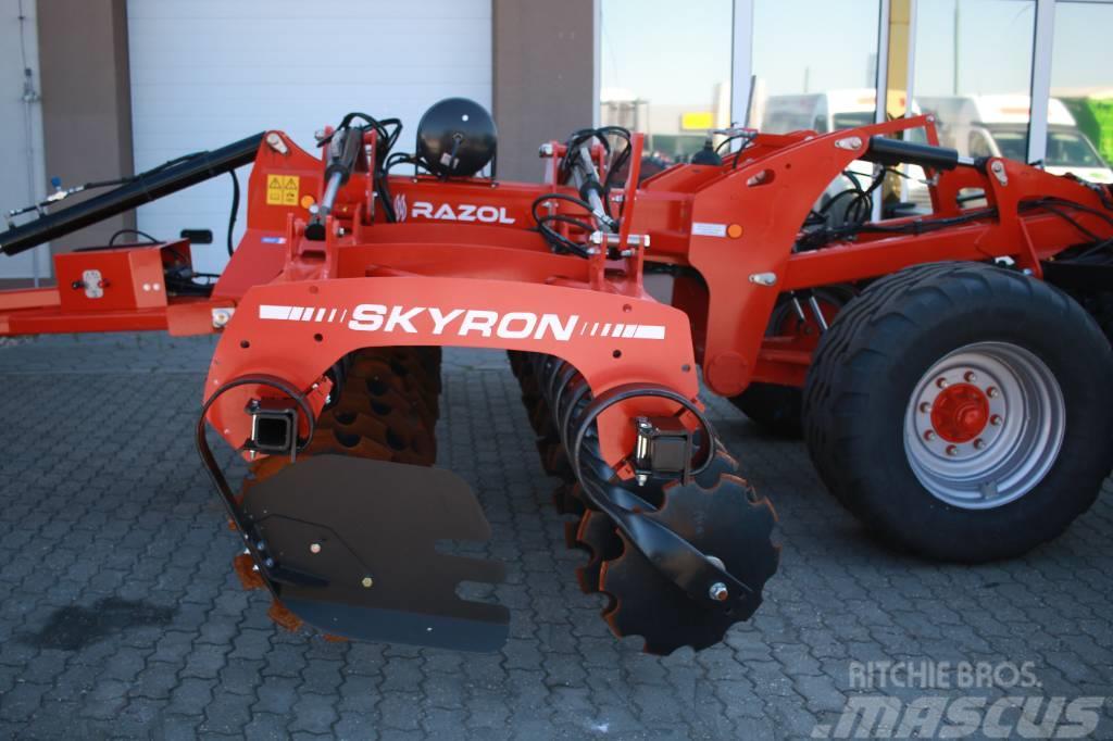 Razol Skyron AL 450 Інші землеоброблювальні машини і додаткове обладнання