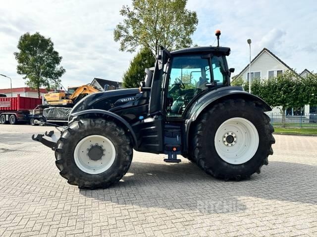 Valtra T235 Direct Smart Touch TWINTRAC! 745 HOURS Трактори