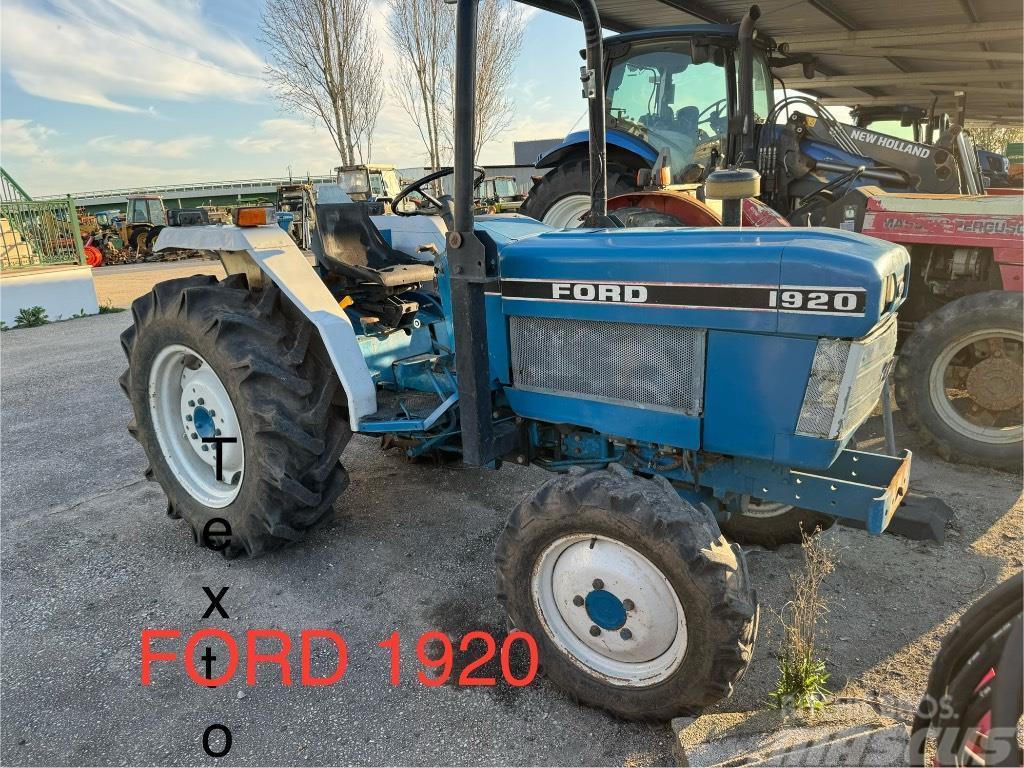 Ford / New Holland 1920 W4 Трактори
