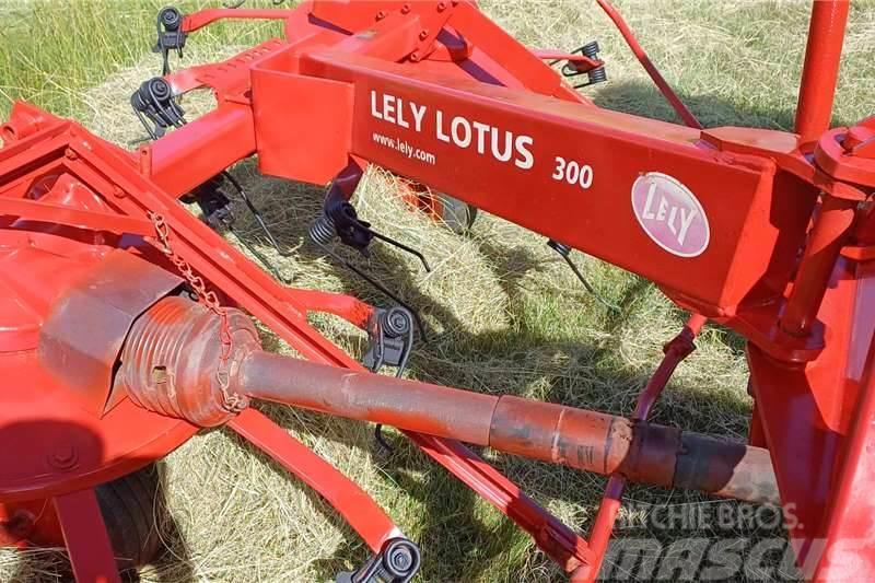 Lely Lotus 300 Вантажівки / спеціальні
