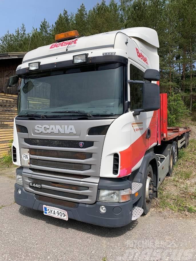 Scania R440 6X2*4 Тягачі