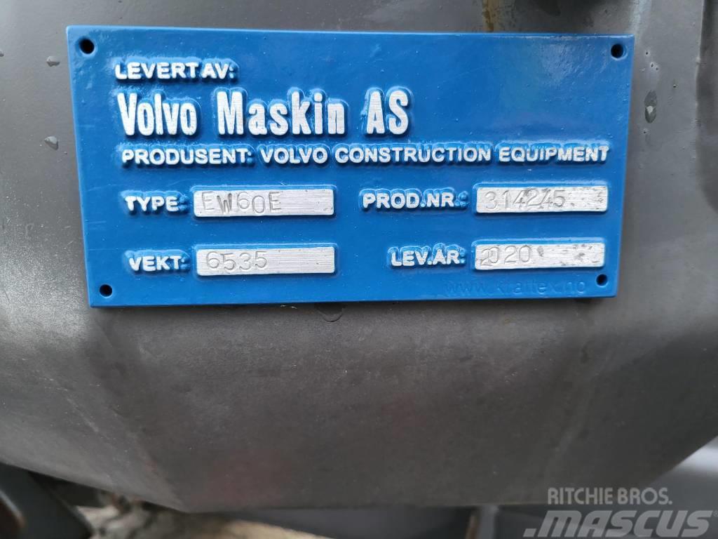 Volvo EW60E Гусеничні екскаватори