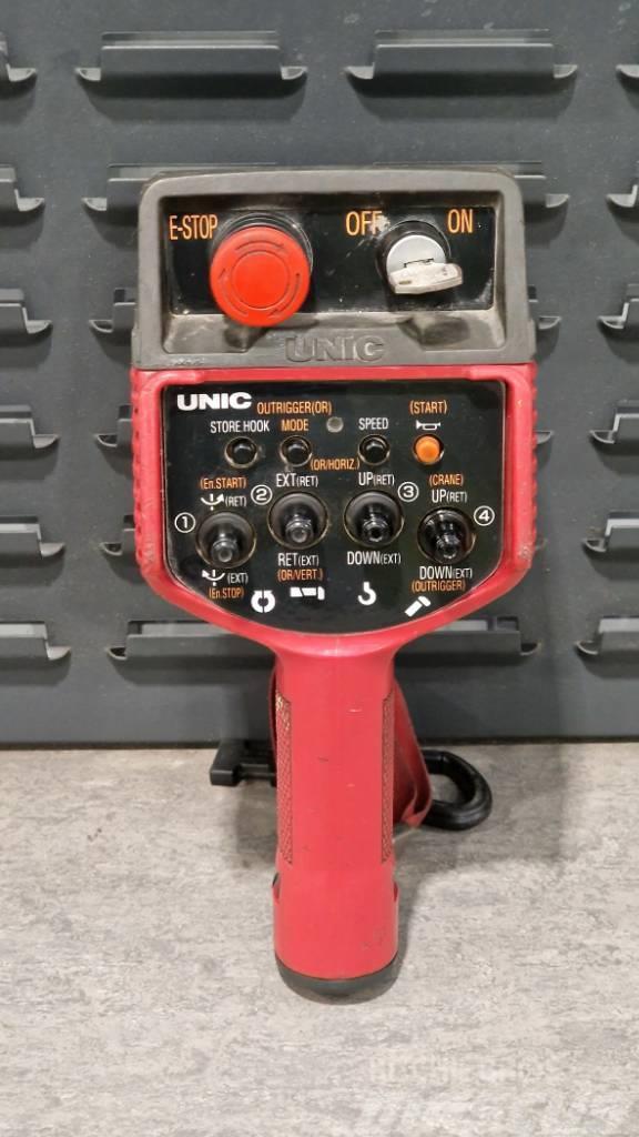 Unic URW-376 Міні-крани