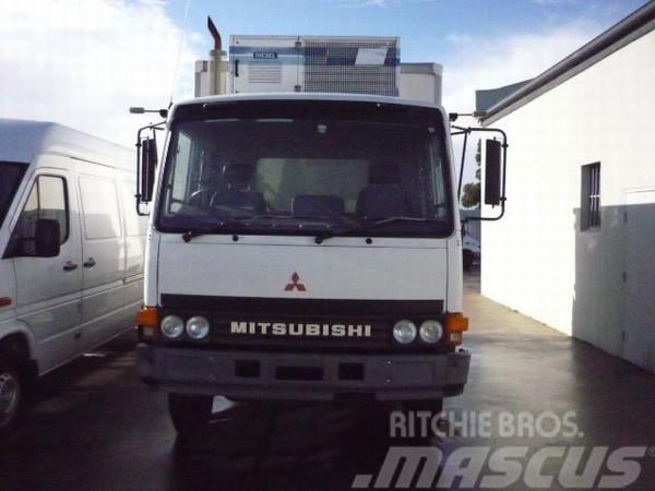 Mitsubishi FK415 FK415F16 Панельні фургони