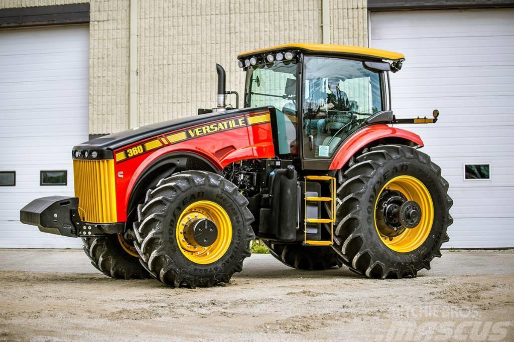 Versatile MFWD 365 Трактори