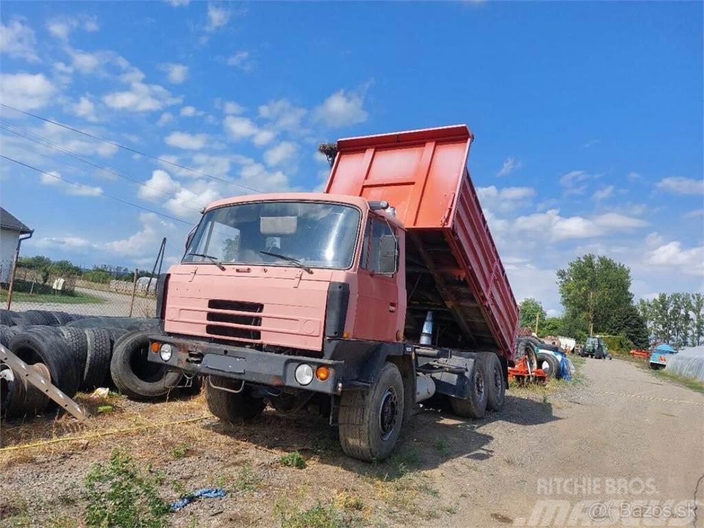 Tatra 815 6x6 Вантажівки / спеціальні
