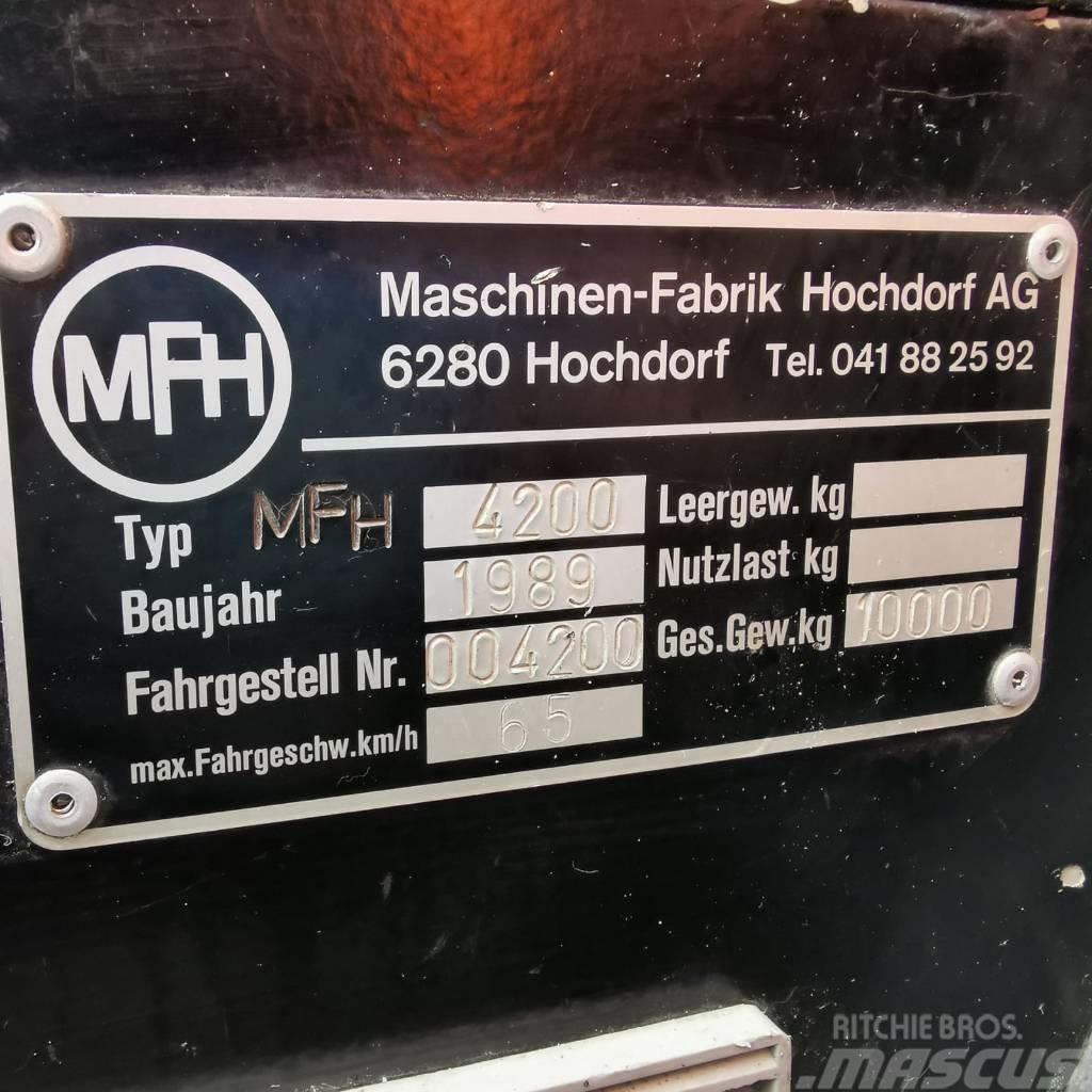 Mfh 4200 Підмітальні машини