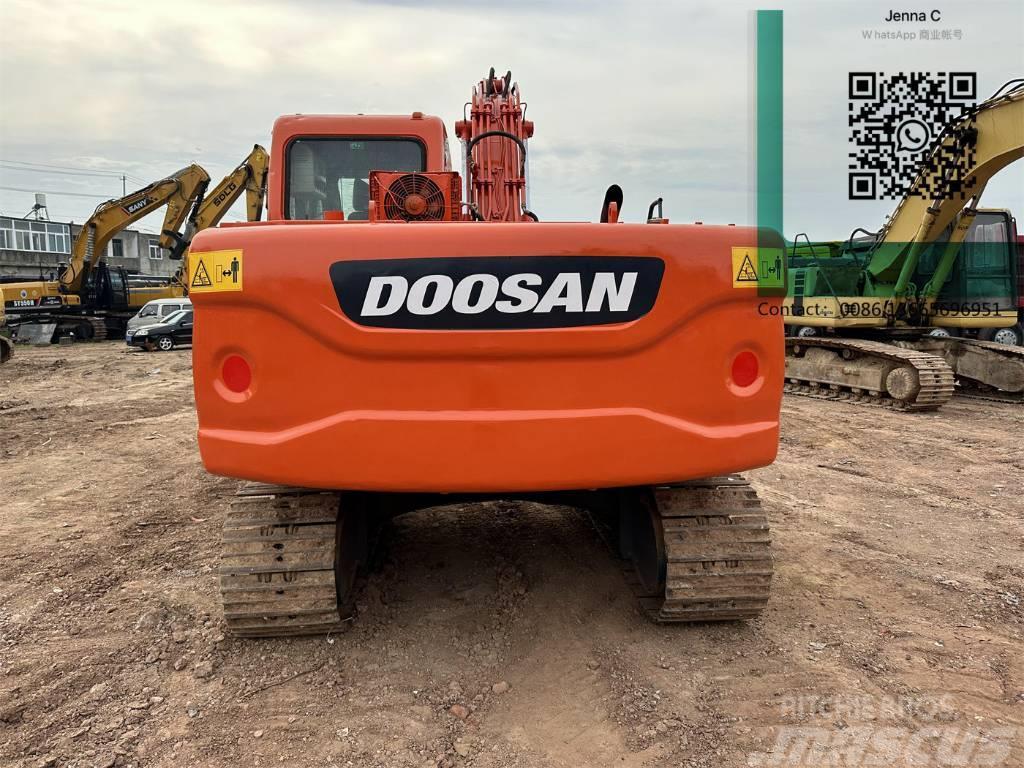 Doosan DX 120 Середні екскаватори 7т. - 12т.