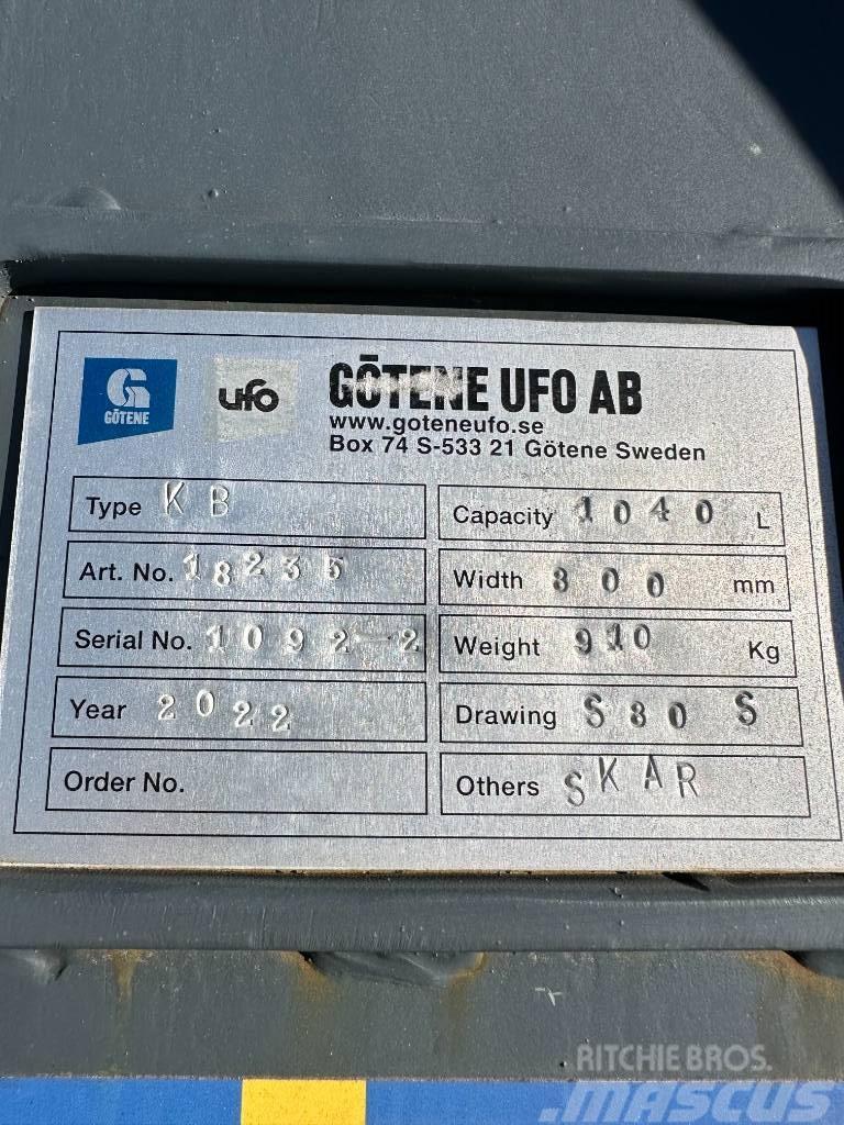 UFO KB-S80 Гусеничні екскаватори