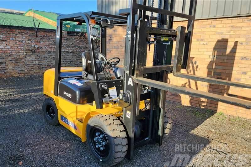  Other New 3 ton 3m forklifts Інше