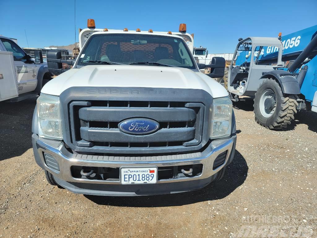 Ford F 450 XL Вантажівки-платформи/бокове розвантаження