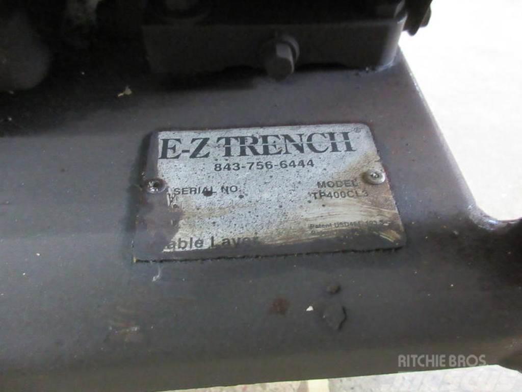  E-Z Trench TP400CL3 Канавокопачі