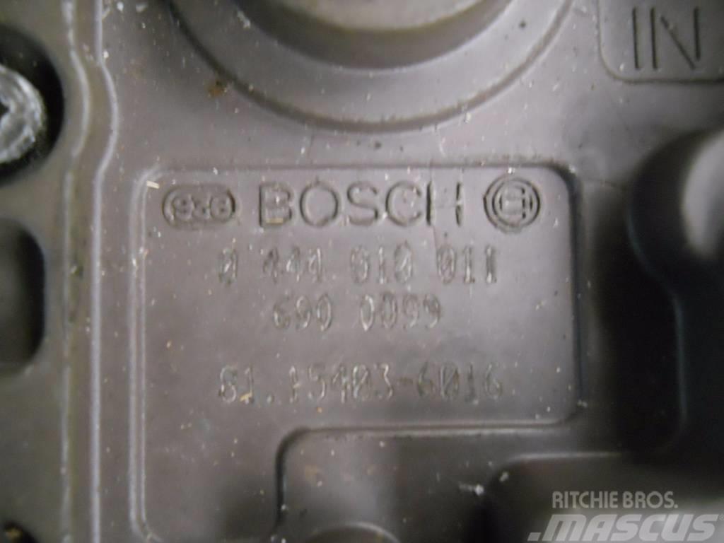 Bosch / MAN Denoxtronic / Adblue Regeleinheit 0444010011 Електроніка