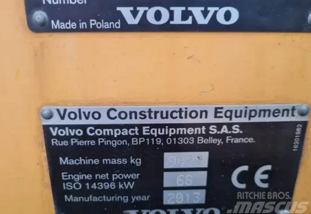 Volvo BL71B Buldoexcavator Екскаватори-навантажувачі