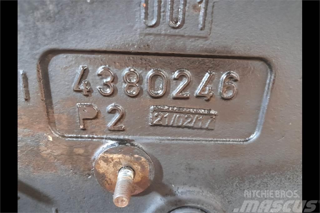 Massey Ferguson 8732 Transmission Коробка передач