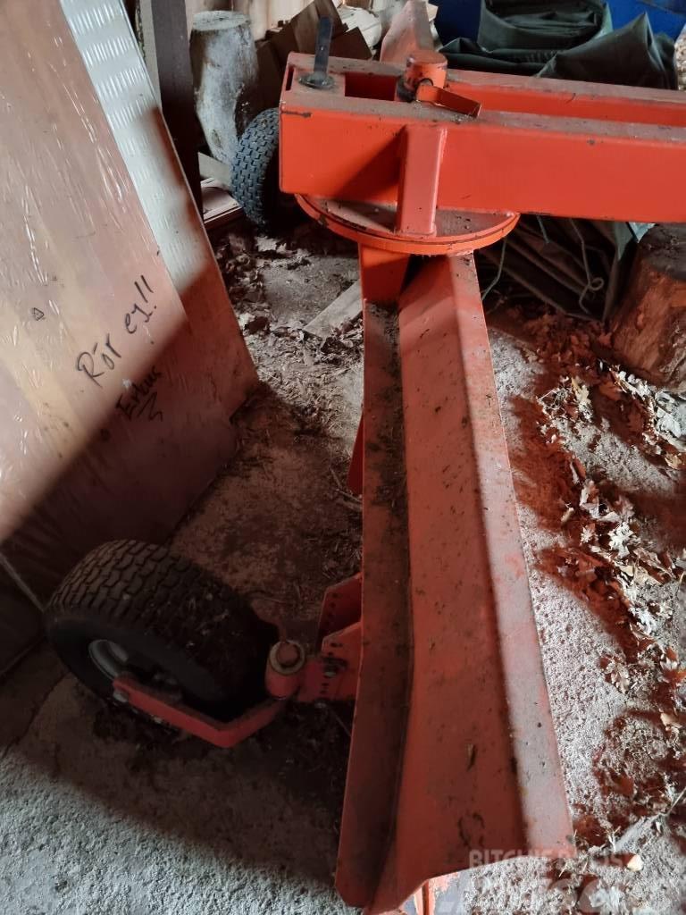 Okänt Traktorskär Інше дорожнє і снігозбиральне обладнання
