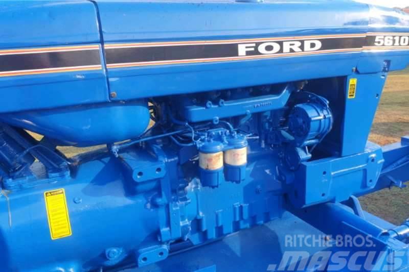 Ford 5610 ZONE CRANE Трактори