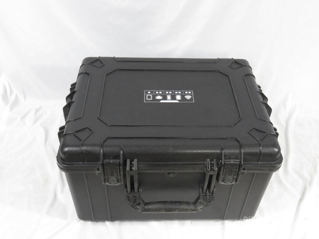 Trimble GCS900 Dozer GPS Kit w/ CB460, MS995's, SNR934 Інше обладнання