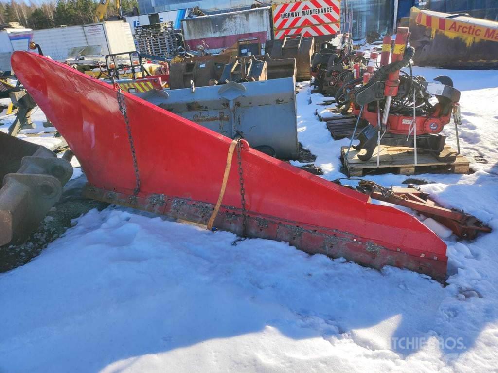 Svedala ARBRÅ HYDRAULIC STRAIGHT SNOW PLOW / LUMESAHK Снігозбиральні машини