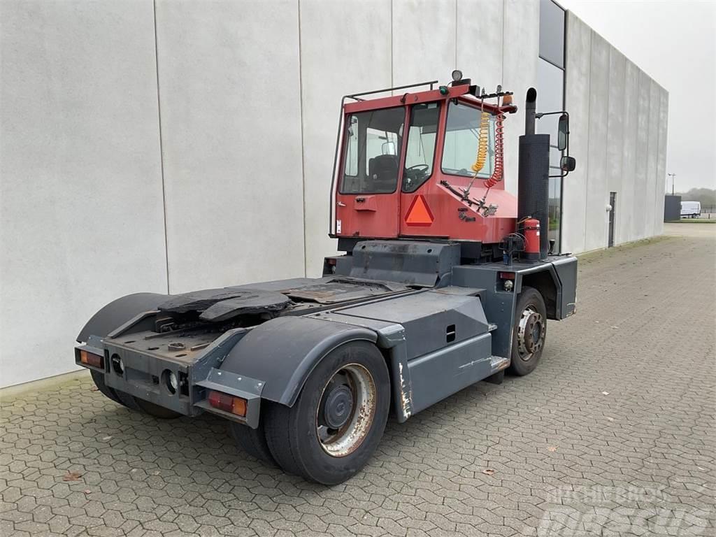 Kalmar TT2000 Термінальні трактори