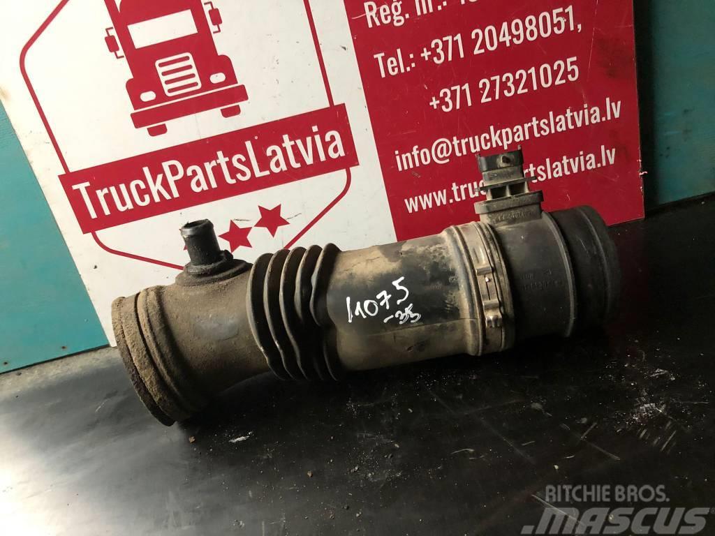 Iveco Daily 35C15 Air intake pipe 504134675 Двигуни