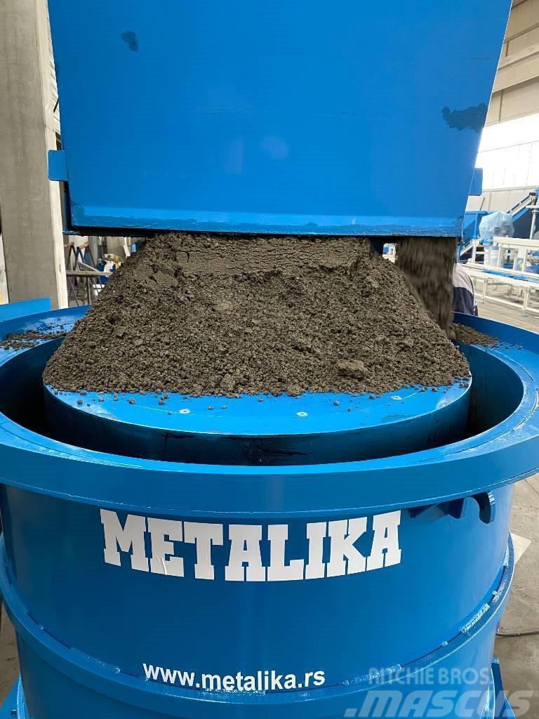Metalika CK-1000 Concrete pipe machine Агрегати для відливання бетонних блоків