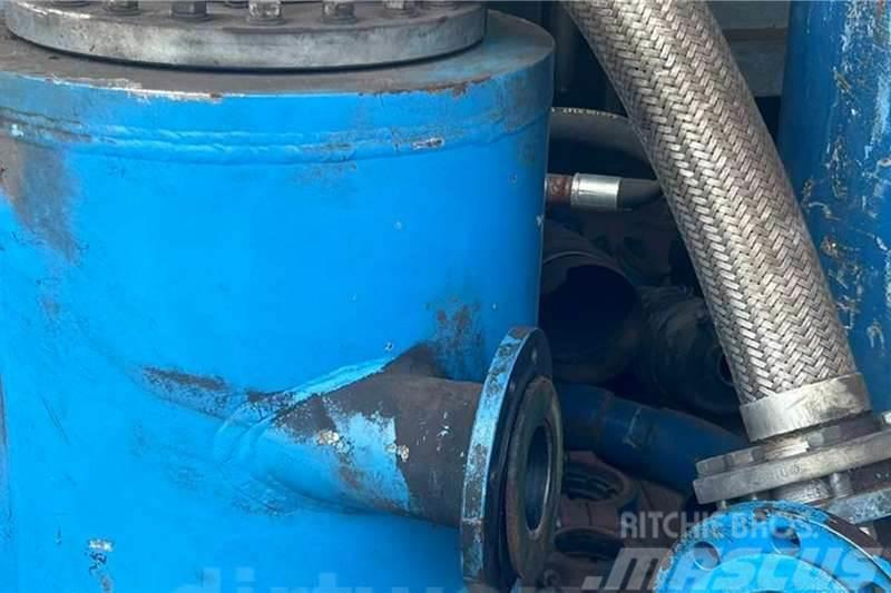  Oil Separator, Radiator and Compressor Компресори