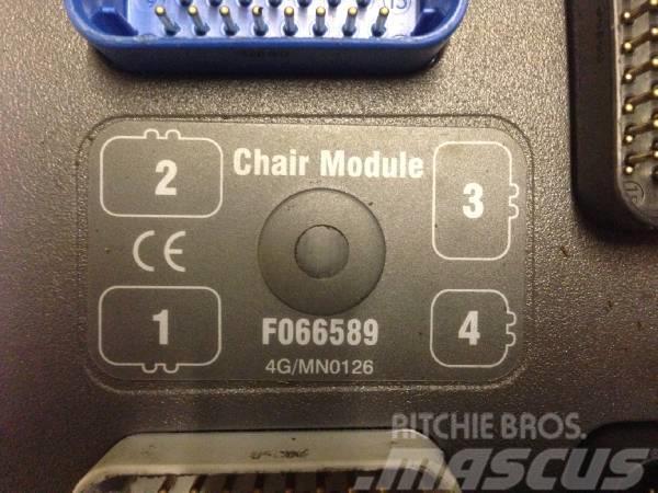 John Deere Timberjack Chair Module F066589 Електроніка