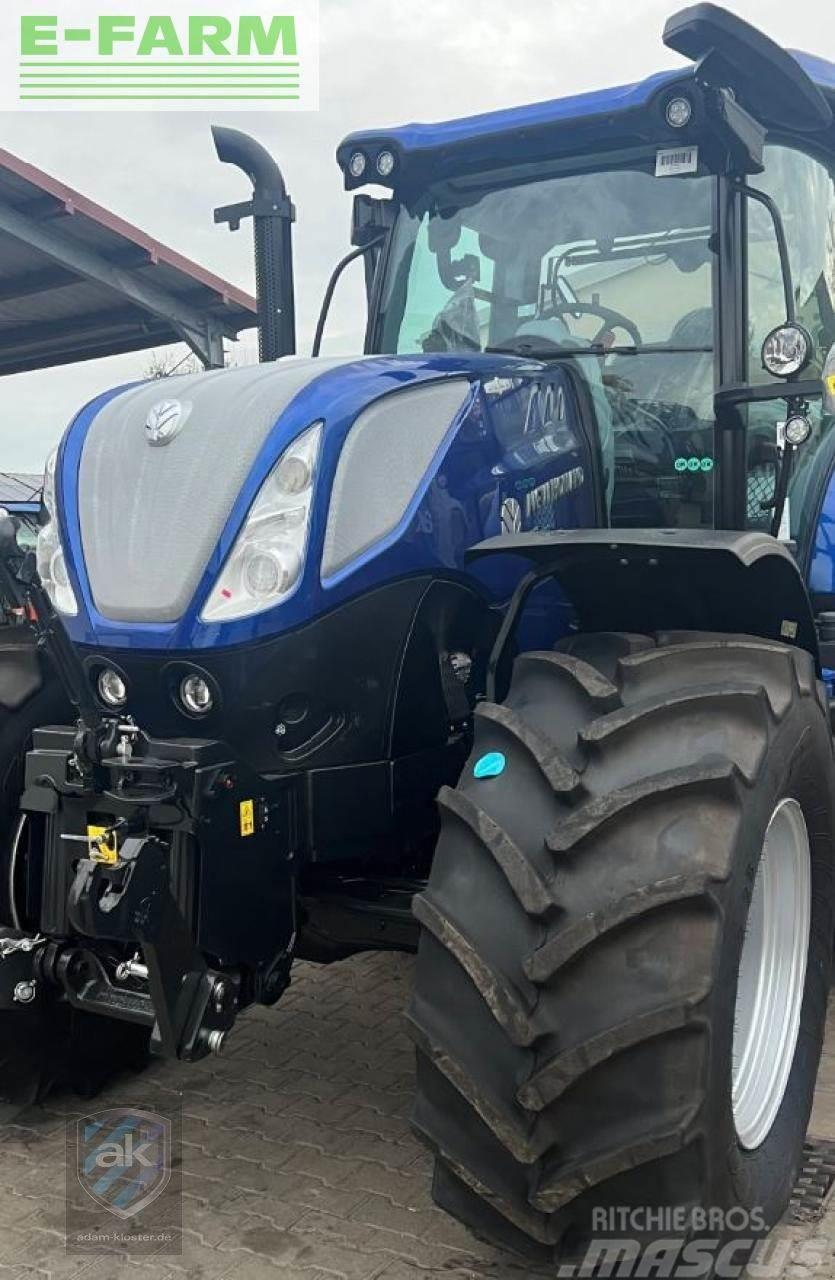 New Holland t7.270acst5 Трактори